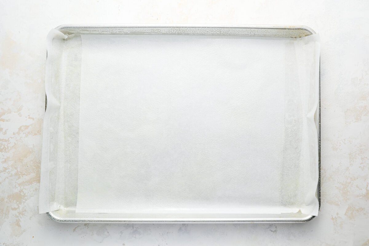 parchment lined jelly roll pan