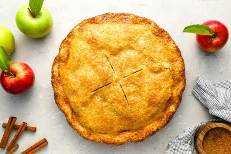 Fresh baked homemade apple pie.